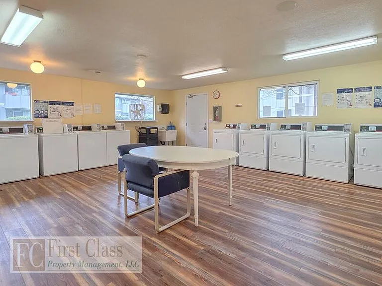 1348 NE 186th Ave — Photo 18