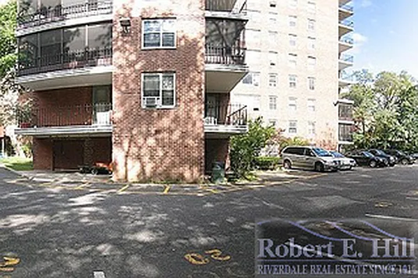 Sold by Robert E. Hill  | media 11