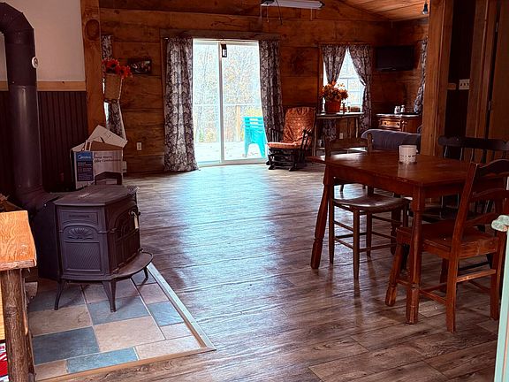 2nd image of 58 Jenkins Road