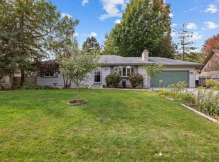 1244 Highview Dr, New Brighton, MN 55112