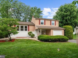 618 Weikel Rd, Lansdale, PA 19446