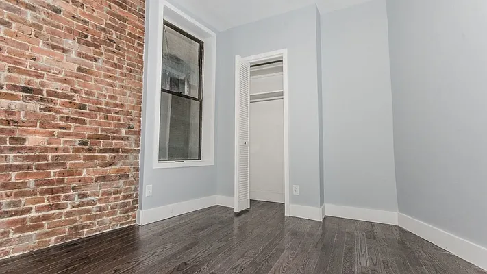 Rented by Nooklyn NYC LLC | media 7