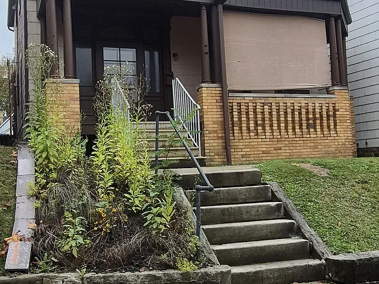 184 Grant Ave #A — Photo 10