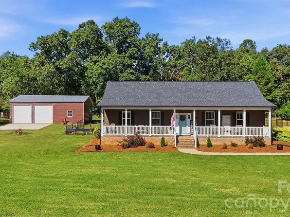 2278 Devine Rd, Iron Station, NC 28080