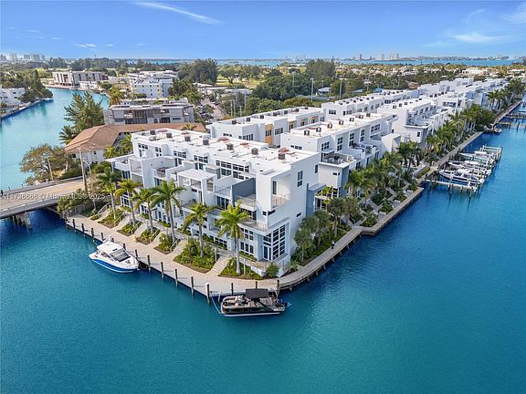 2nd image of 29 N Shore Dr #29