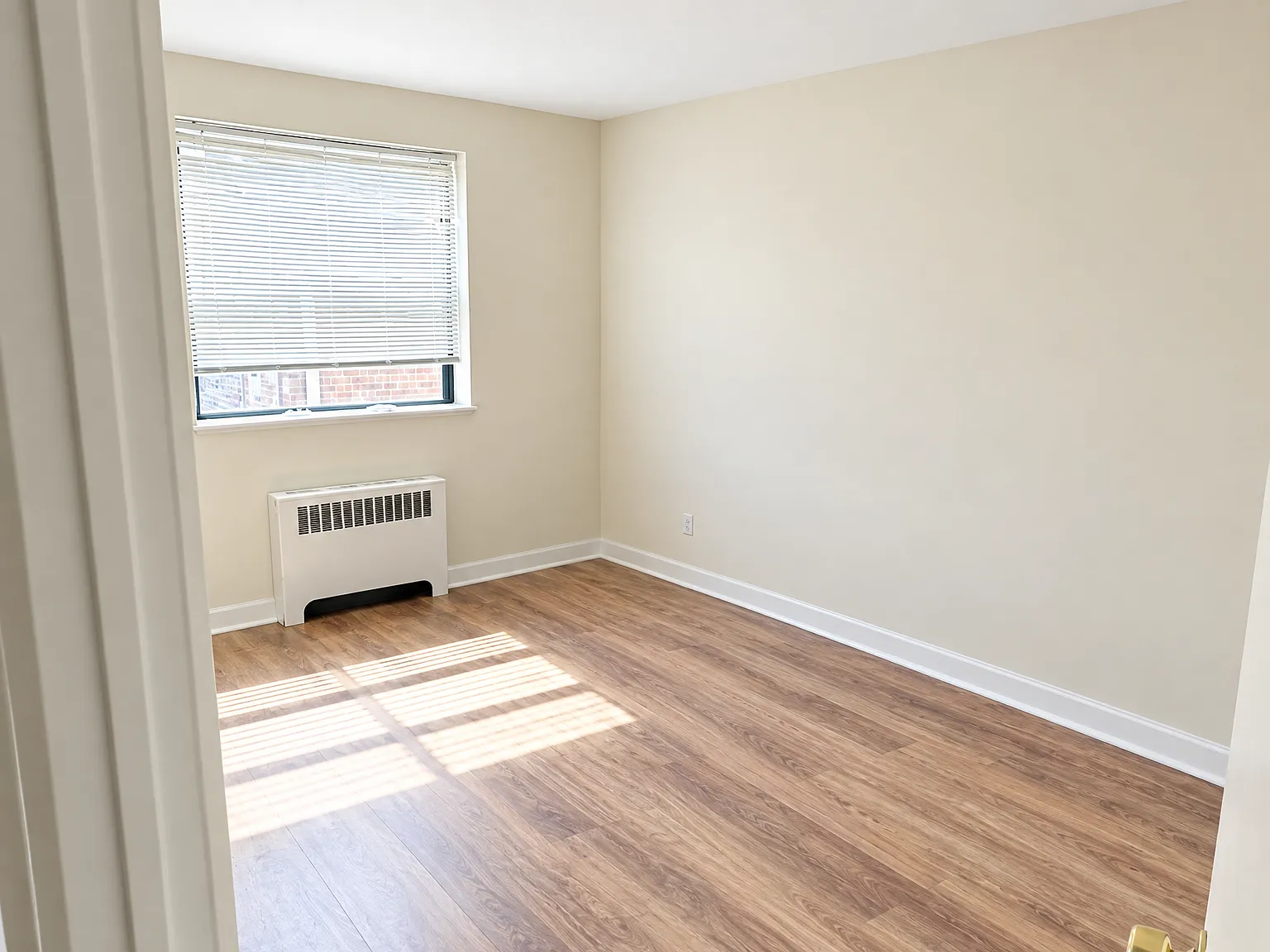 1 bed, 800 sqft, $1,450 — Photo 2