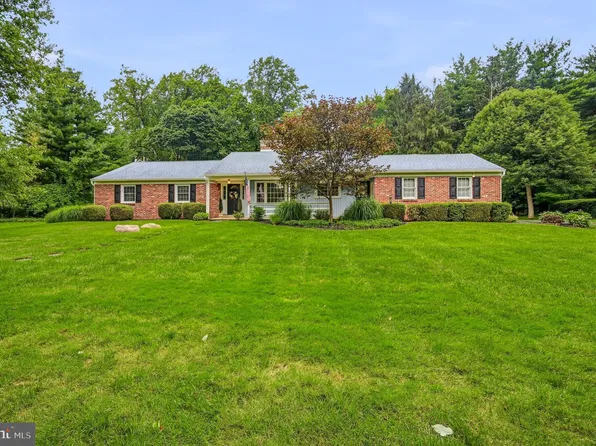3 Oak Rd, Elkton, MD 21921