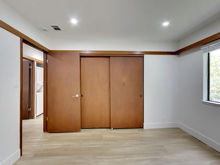 Riverwood Apartments — Photo 141