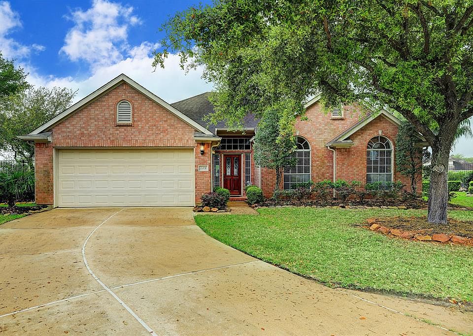 1st image of 3106 Hickory Grove Ln