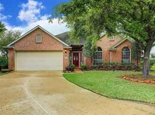3106 Hickory Grove Ln, Pearland, TX 77584