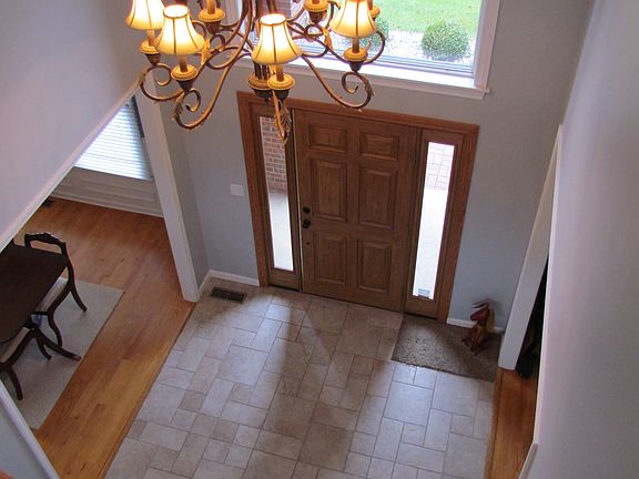3rd image of 9548 Sandpiper Ln