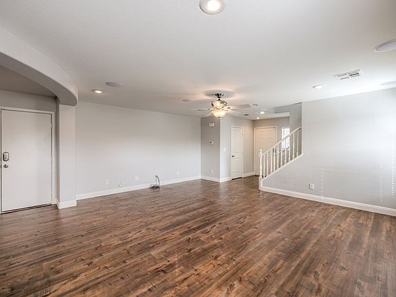 4th image of 23 Fundy Ave