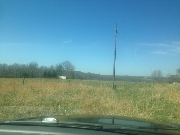 4th image of 1700 Old Lick Creek Rd