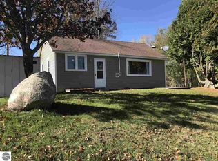 412 S Blair St, Lake City, MI 49651