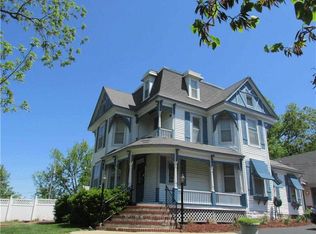 117 W Oak St, Warrensburg, MO 64093