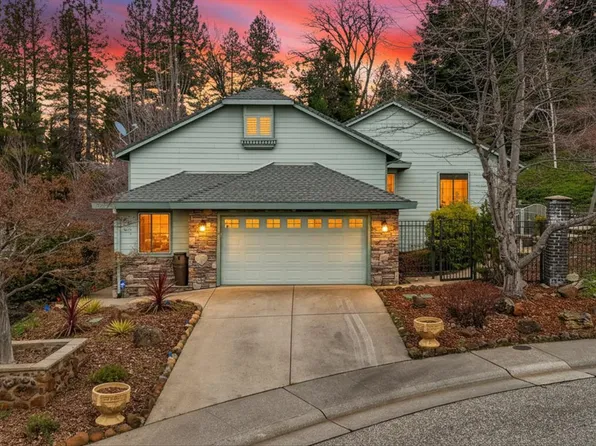 124 Ruby Ledge Ct, Grass Valley, CA 95945