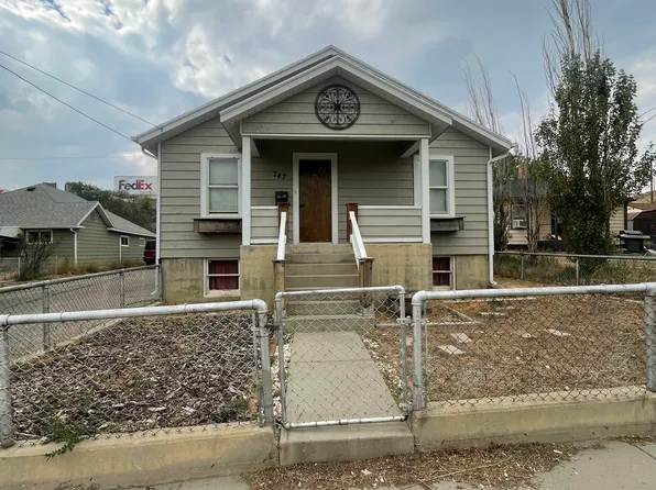 747 Ridge Ave, Rock Springs, WY 82901