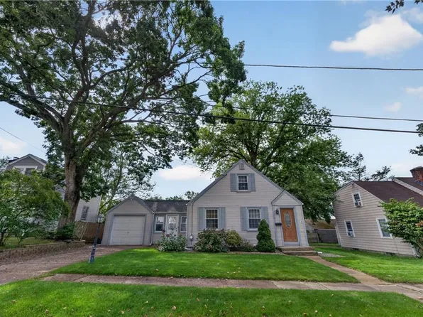 110 Bryant Rd, Cranston, RI 02910
