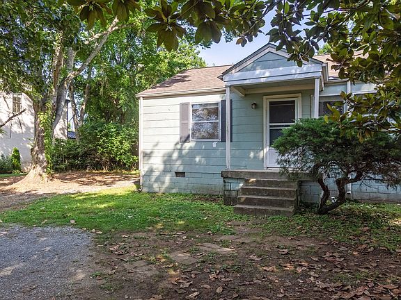 2nd image of 4104 Kimbark Dr