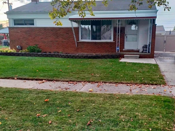 16714 Cameron St, Southgate, MI 48195
