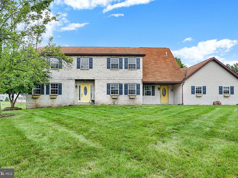 385 W Walnut Tree Dr, Blandon, PA 19510 Zillow
