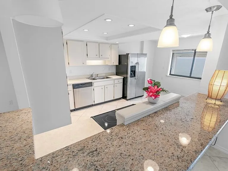 3003 S Atlantic Ave #17B4 — Photo 9