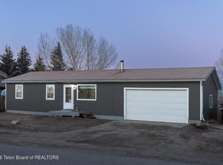 456 S Lincoln Ave, Pinedale, WY 82941