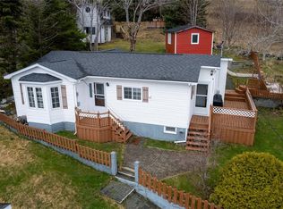 11 Noels Road, Upper Island Cove, NL A0A4E0
