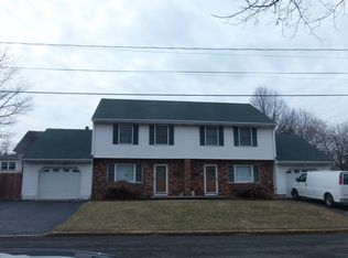 250-252 S Madison Ave, Dunellen, NJ 08812