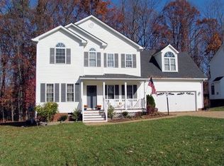 6601 Saint Cecelia Dr, Midlothian, VA 23112