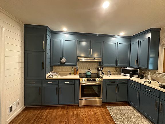3rd image of 255 Lowndes Ave