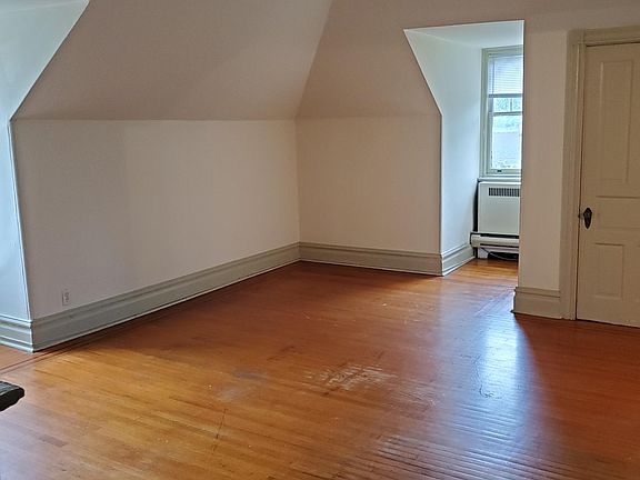 5th image of 233 E Penn St #C1