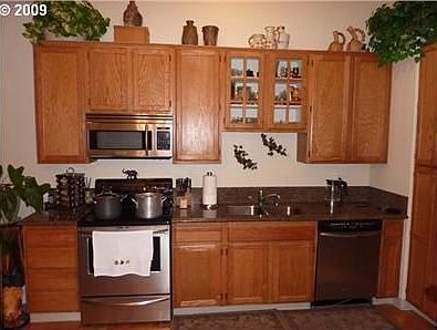 5th image of 9716 NE 131st Ct