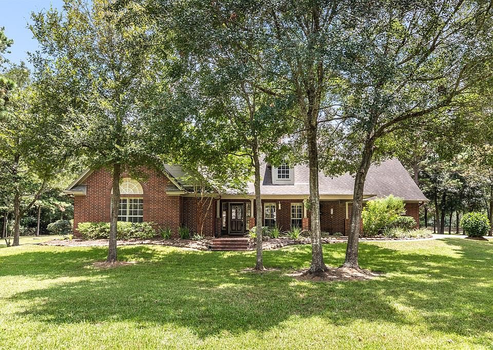 1st image of 1331 Chocolate Bayou Dr