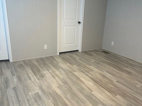 3rd image of 13318 S Dixie Hwy #159