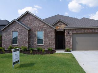 10805 Culberson Dr, Aubrey, TX 76227