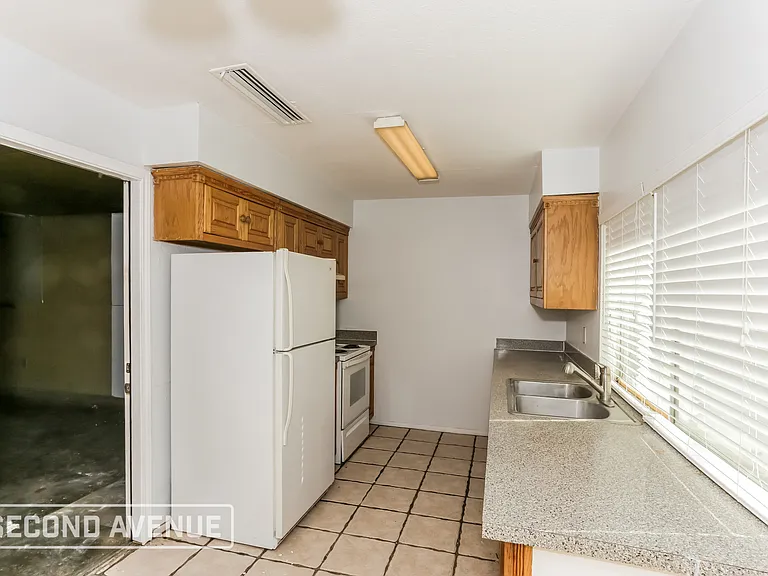 509 Southlake Dr — Photo 10