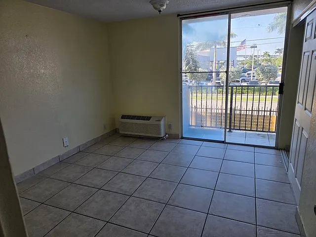 16450 NW 2nd Ave #215 — Photo 4