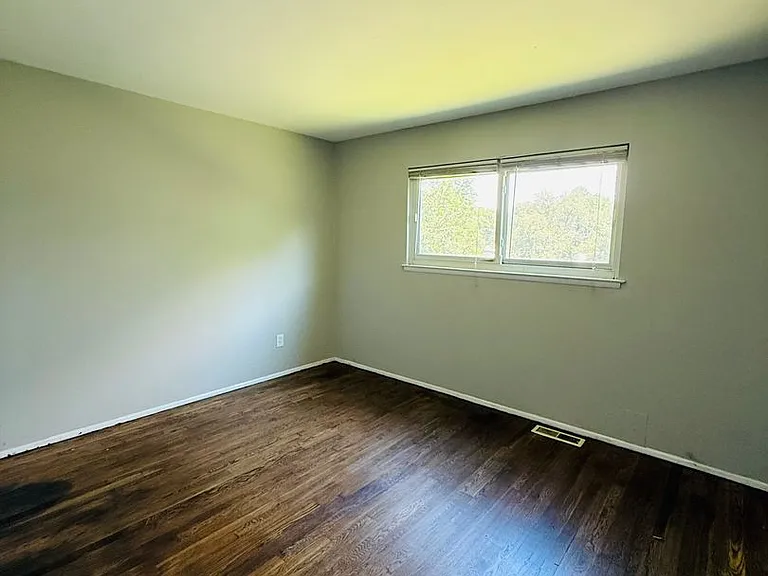 5130 Ville Maria Ln — Photo 12