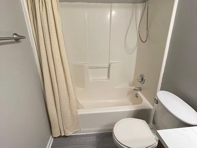 1657 Lauda Dr — Photo 17