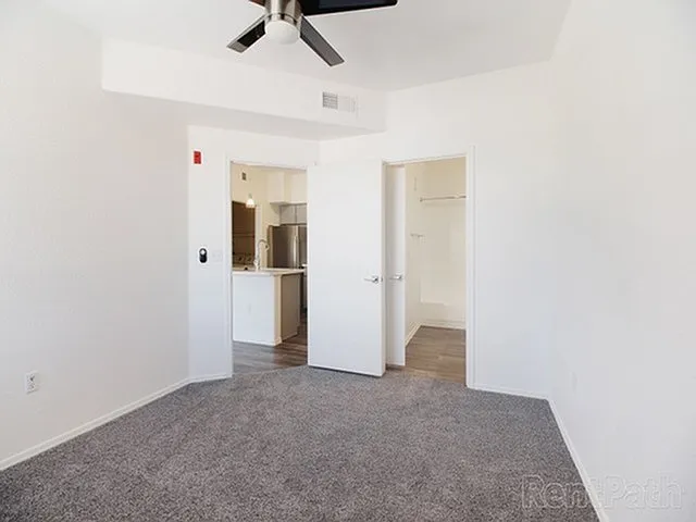5302 E Van Buren St — Photo 8