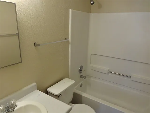 7835 Cortland Oak — Photo 8