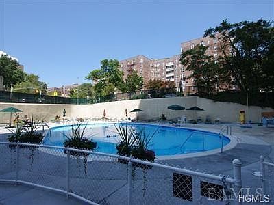 2nd image of 555 Kappock St APT 14N