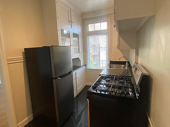5th image of 625 Leavenworth St #4O1