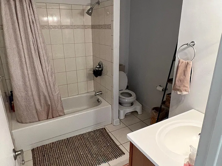 2610 Parrish St — Photo 11