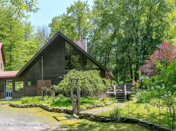 2492 Route 212, Woodstock, NY 12498