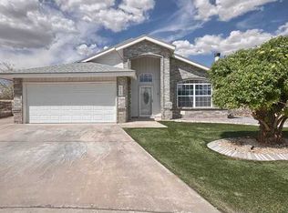 4749 Loma Feliz Ct, El Paso, TX 79934
