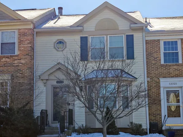 13323 Burkitts Rd, Fairfax, VA 22033