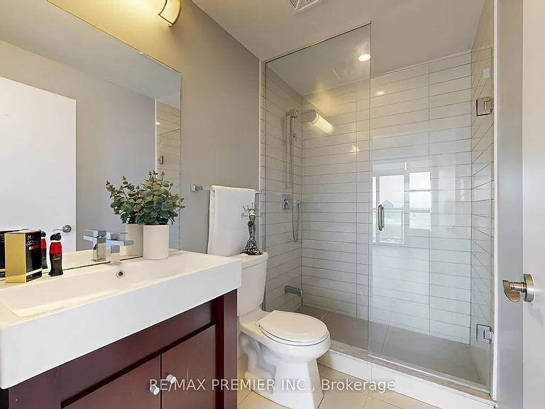 840 Queens Plate Dr #610 — Photo 31