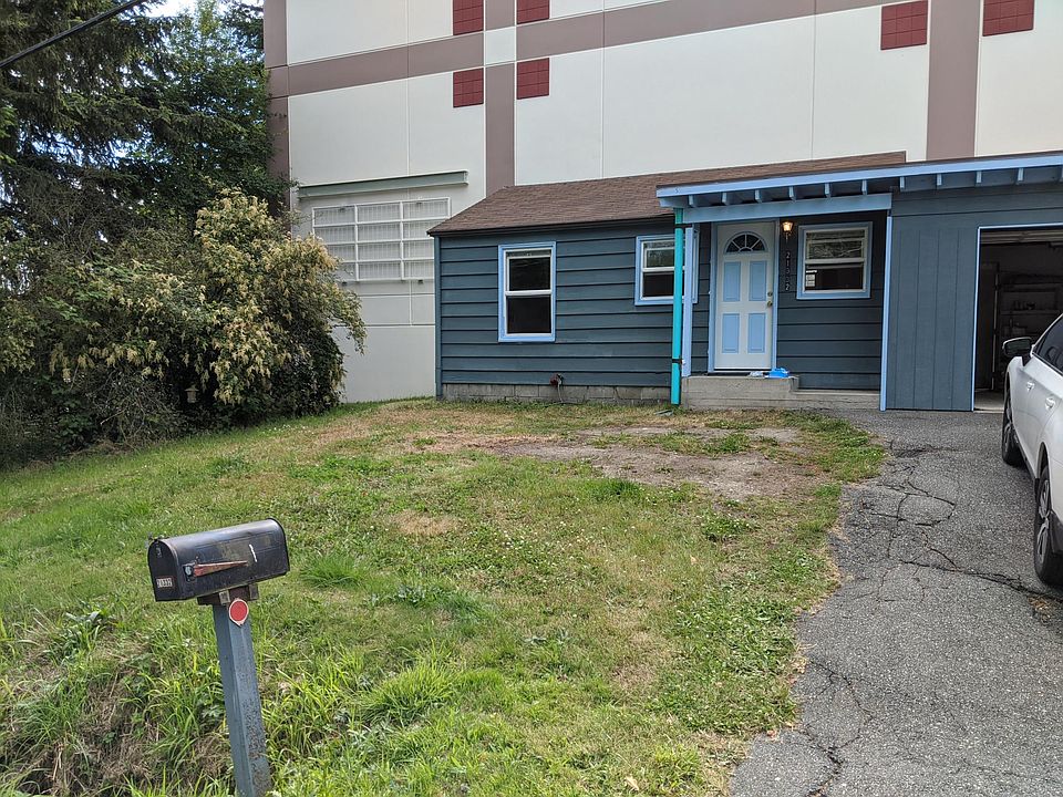 1st image of 21332 67th Ave W